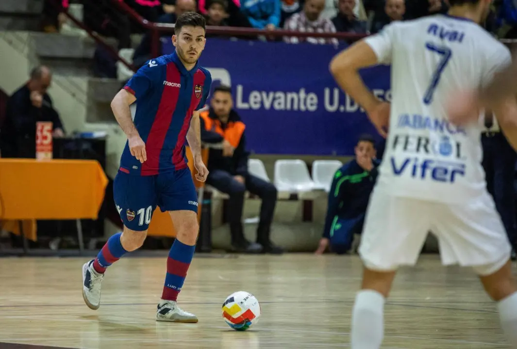 Javi Alonso, nuevo fichaje del F&uacute;tbol Emotion Zaragoza