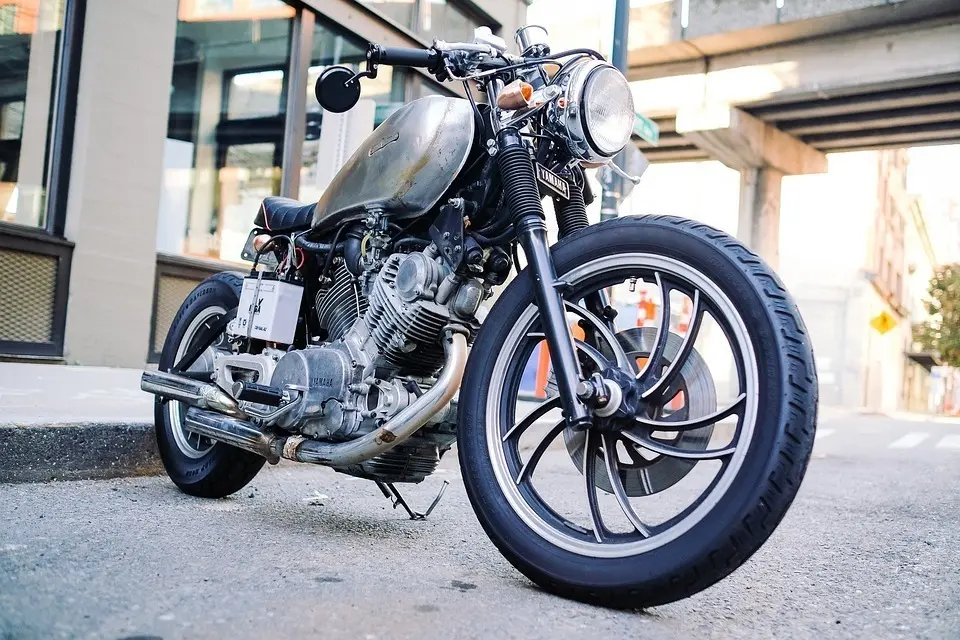 Es tiempo de motos. Disfruta con seguridad de tus rutas