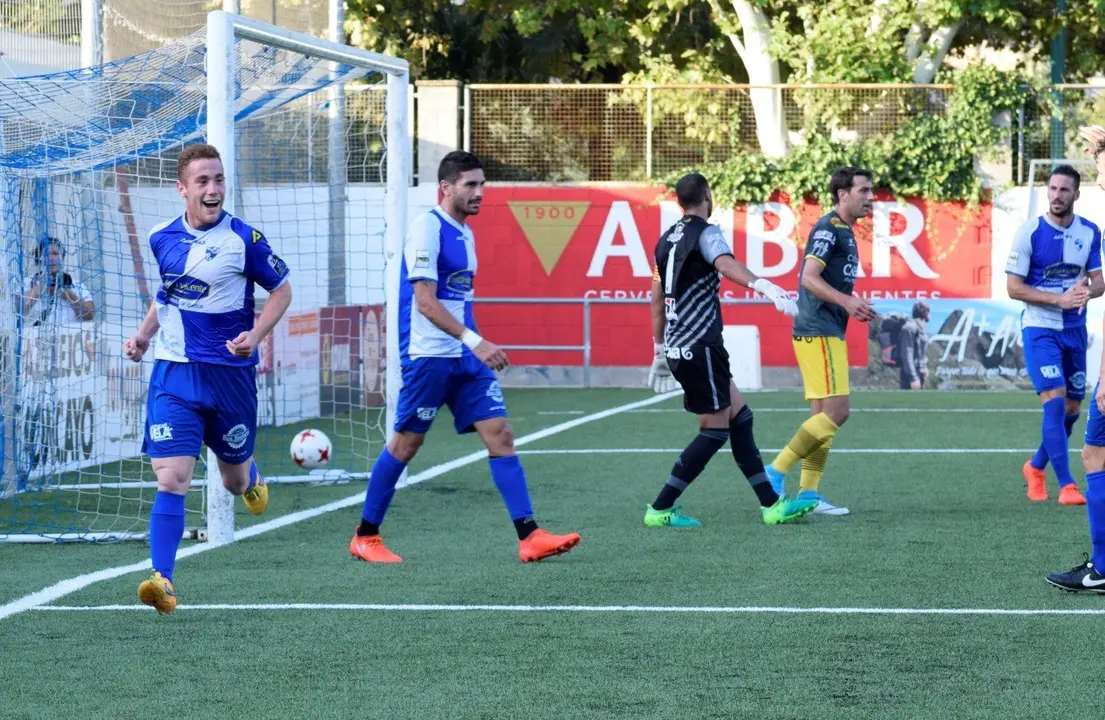Diego Puig a su paso por el equipo aragon&eacute;s CD Ebro| Foto: CD Ebro