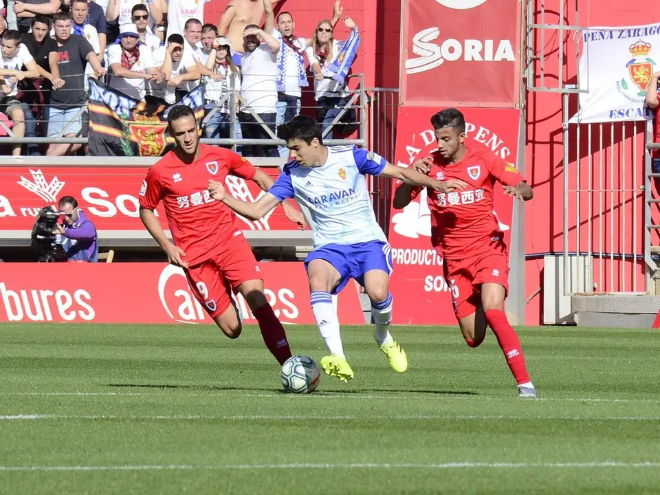 Clemente disputa los 90 minutos con la selecci&oacute;n sub 21. Foto: Real Zaragoza