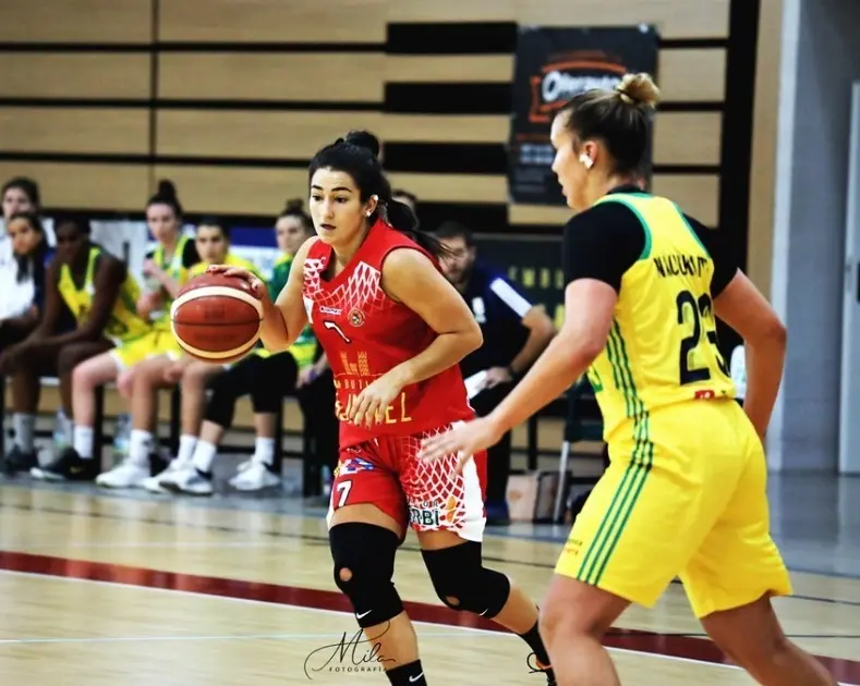La lituana Kamile Nacickaite, en el partido ante Bembibre. Foto: Mila Fotograf&iacute;a