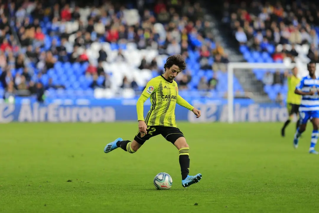 Delm&aacute;s en una jugada en Riazor. Foto: Real Zaragoza