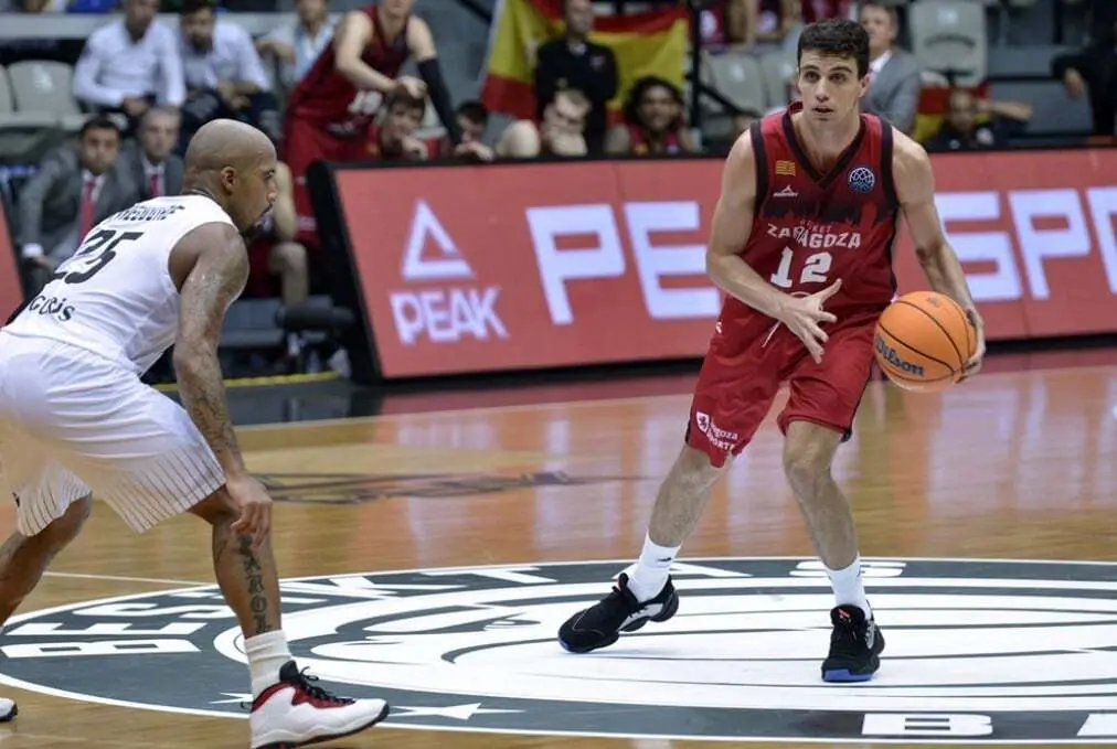 Carlos Aloc&eacute;n, en el partido de ida en Estambul. Foto: FIBA