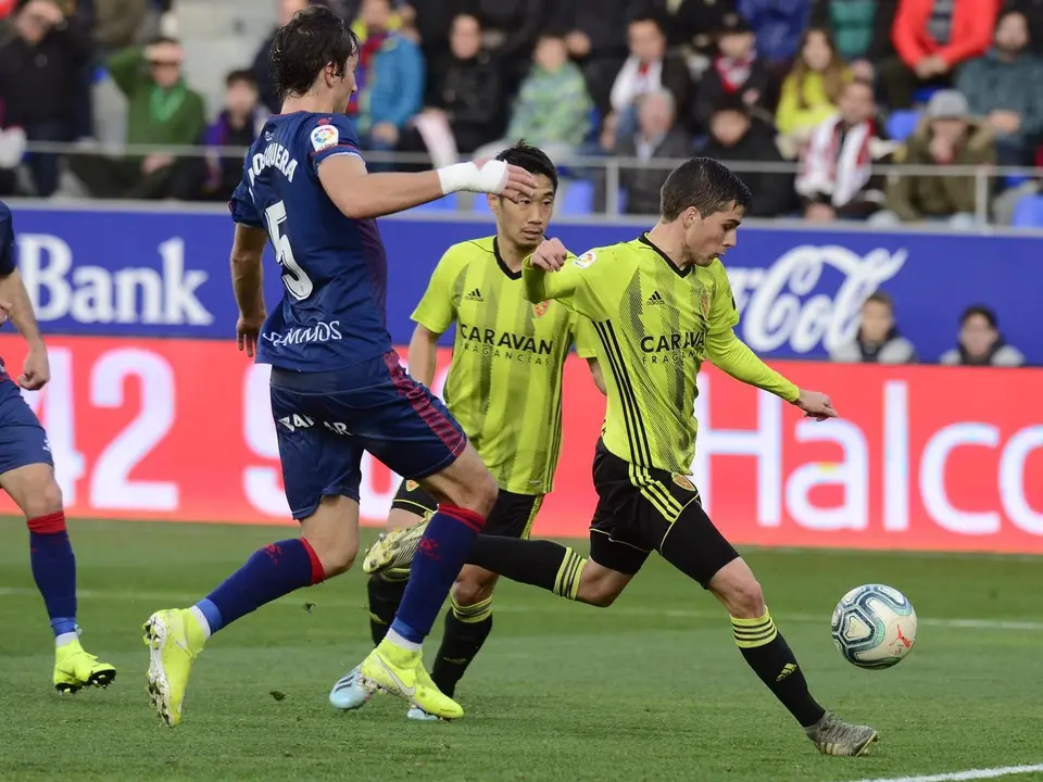 Zaragoza y Huesca en el derbi aragon&eacute;s del pasado mes de diciembre. Foto: Real Zaragoza