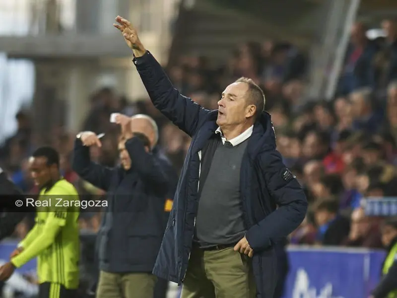 V&iacute;ctor Fern&aacute;ndez durante el partido ante el Huesca | Foto: Real Zaragoza