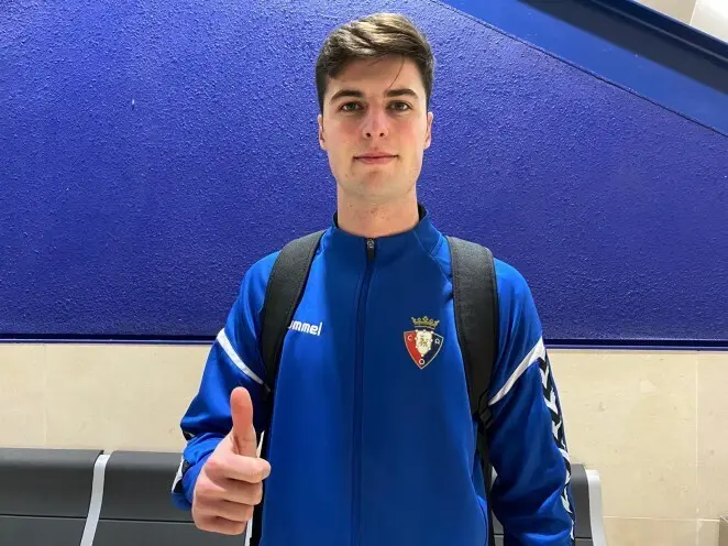 Juan P&eacute;rez, en la imagen, ya es jugador profesional de Osasuna a todos los efectos. Foto: Web Osasuna