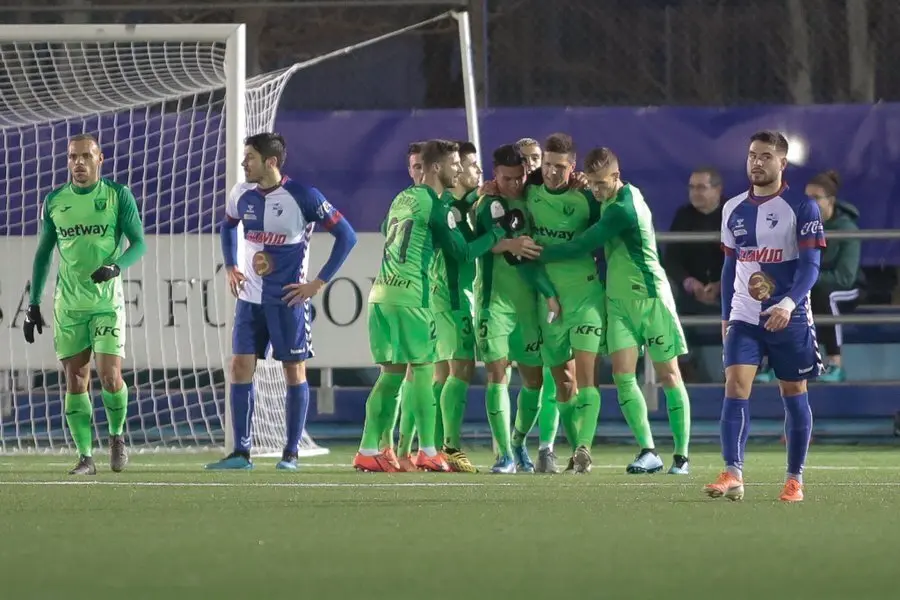Los jugadores del Legan&eacute;s celebran su gol contra el Ebro. Foto: @CDLeganes