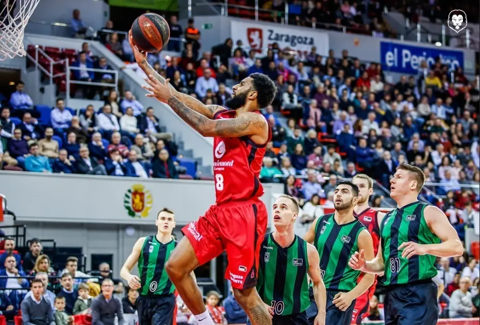DJ Seeley, en el partido de ida ante Joventut. Foto: Esther Casas/Casademont Zaragoza