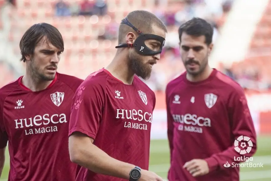 Pulido, con m&aacute;scara, Eugeni (izda) e Insua (dcha) | Foto: LFP