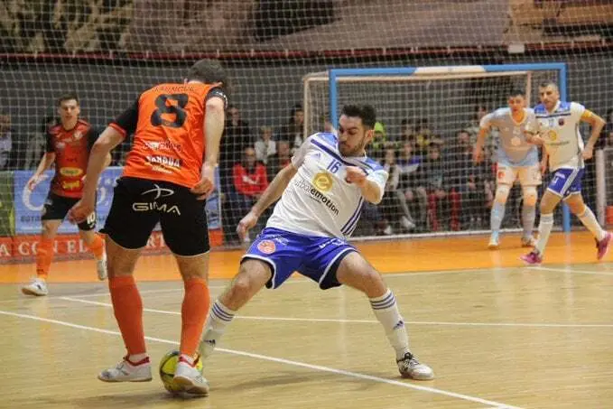 Javi Alonso, en el partido del s&aacute;bado pasado en Tudela. Foto: Ribera Navarra