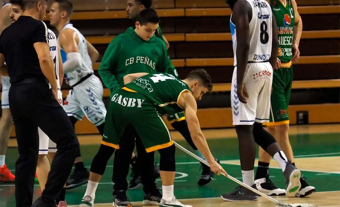 Federaci&oacute;n y clubes siguen sin ponerse de acuerdo, Levitec Huesca sigue espernado | Foto: C.Pascual