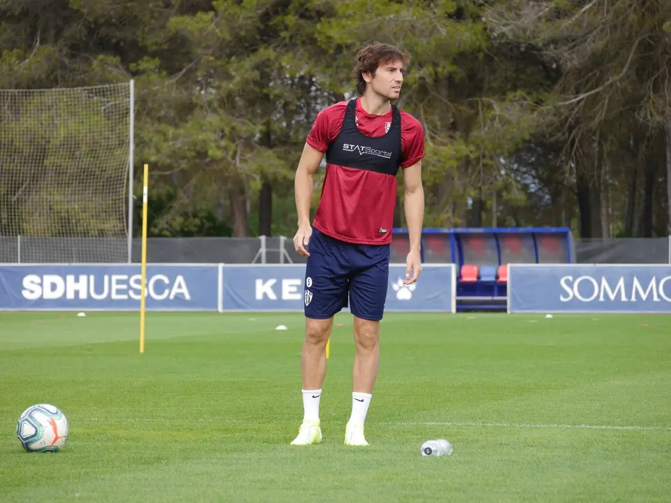 Mosquera en un entrenamiento. | Foto: SD Huesca