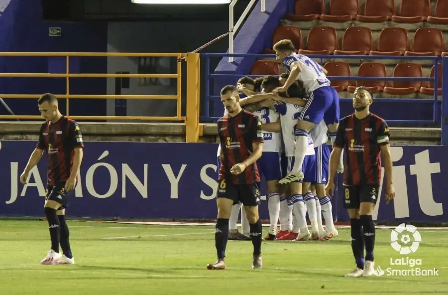 El Real Zaragoza celebra el 1 a 2. Foto: LFP