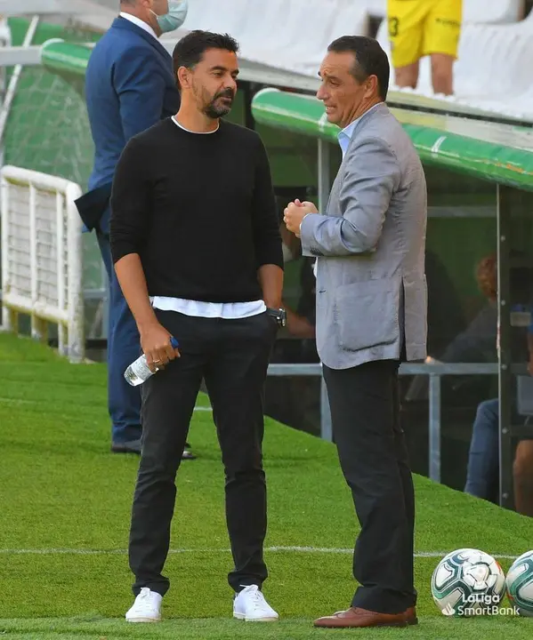 M&iacute;chel junto a Oltra antes del Racing - SD Huesca | Foto: LaLiga