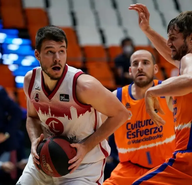 Jonathan Barreiro, en el partido frente al Valencia en la fase final. Foto: ACB