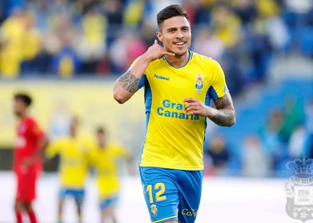 Narv&aacute;ez celebrando un gol con Las Palmas. Imagen: UD Las Palmas