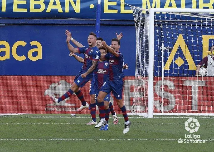 Maffeo marca su primer gol con el Huesca en el debut. | Foto: LaLiga