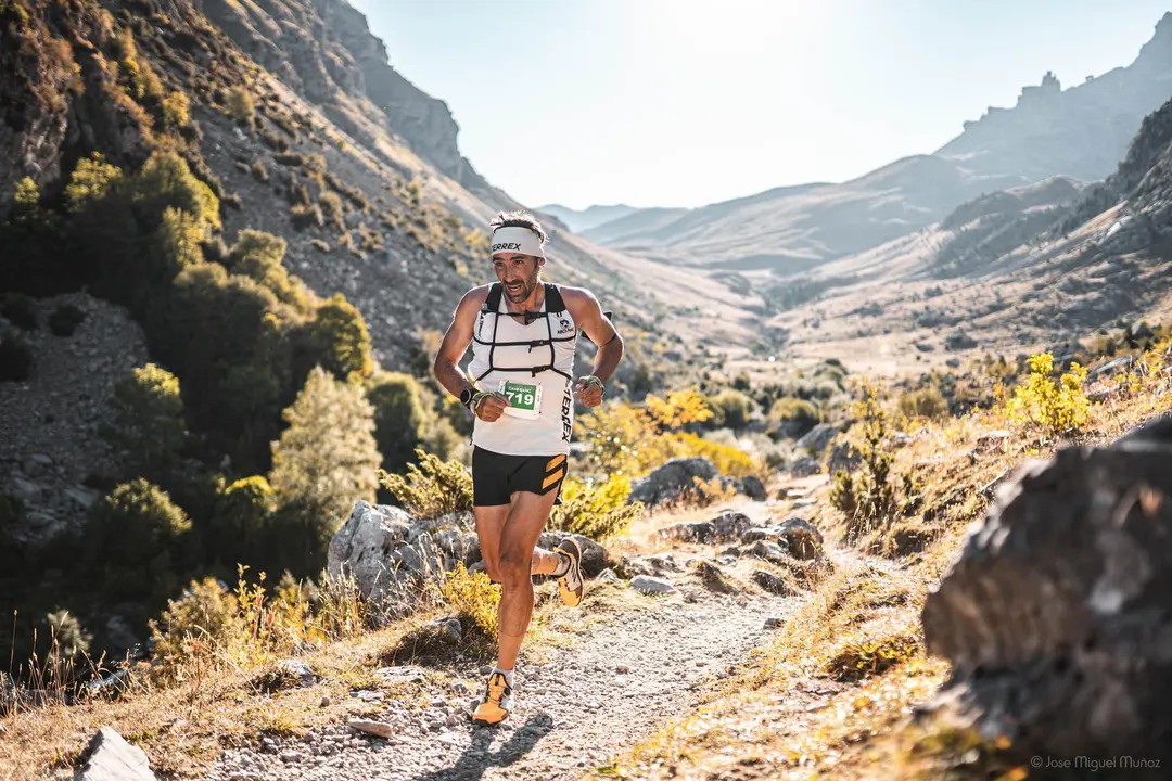 Luis Alberto Hernando, uno de los grandes que este fin de semana ha participado en la Canfranc-Canfran. En esta imagen, en la 16k.Foto: Jos&eacute; Miguel Mu&ntilde;oz