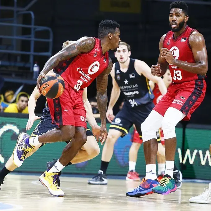 Dylan Ennis en el partido disputado esta tarde ante Iberostar Tenerife |FUENTE: Basket Zaragoza