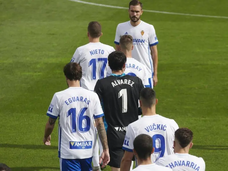 El Real Zaragoza cosech&oacute; un empate y sensaciones futbol&iacute;sticas que ofrecen muchas dudas sobre las aspiraciones de este nuevo plantel | Foto: Tino Gil. Real Zaragoza