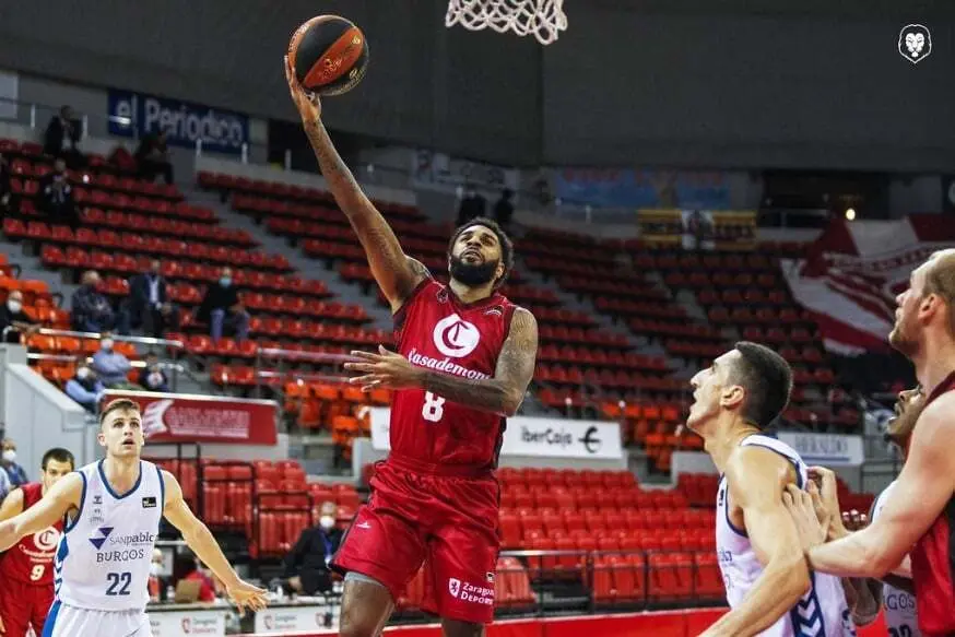 DJ Seeley, en el encuentro ante Burgos. Foto: Esther Casas/Casademont Zaragoza