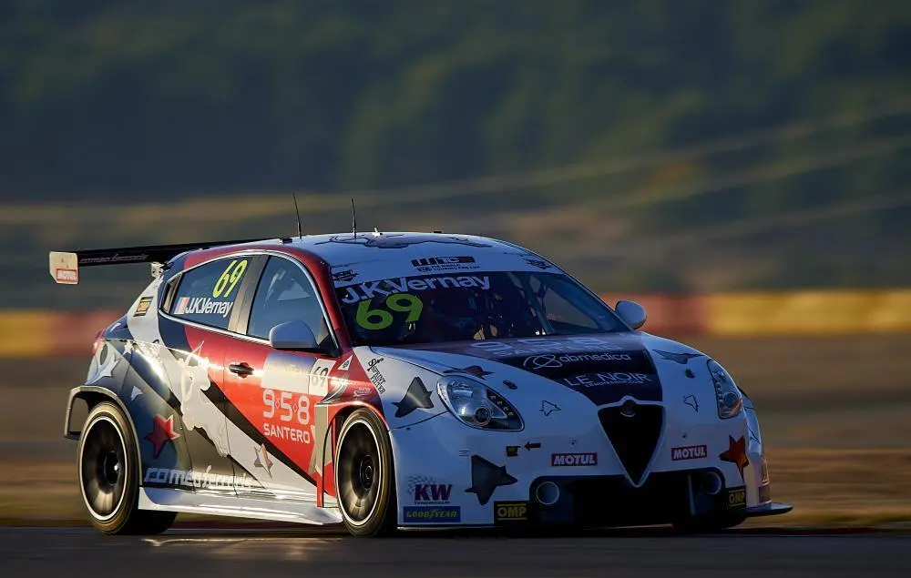 El piloto franc&eacute;s se ha hecho con la pole del WTCR. Foto: Cedida
