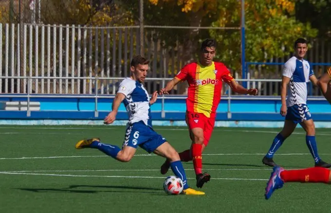 El Ebro juega ante Osasuna Promesas. Foto: @CD_Ebro