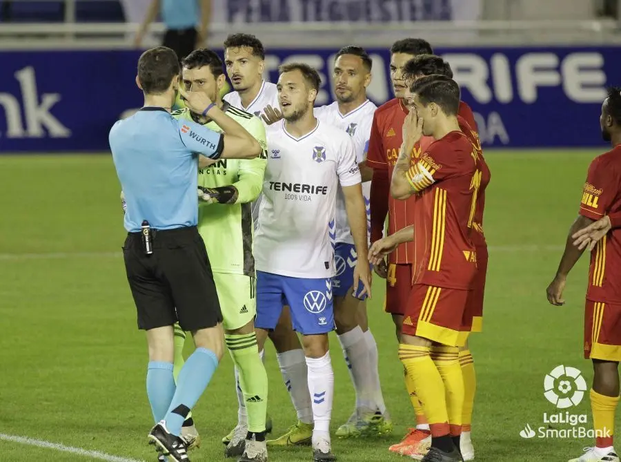 Partido ante el Tenerife. Foto: LFP