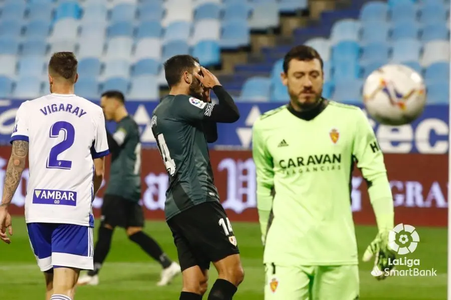 Un Real Zaragoza depresivo fue remontado por el Rayo Vallecano en el 2&ordm; tiempo. Foto: Liga Smartbank