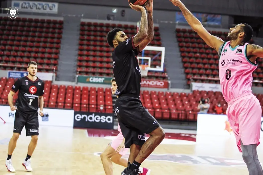 DJ Seeley puede salir rumbo a Gran Canaria. Foto: Esther Casas/Casademont Zaragoza