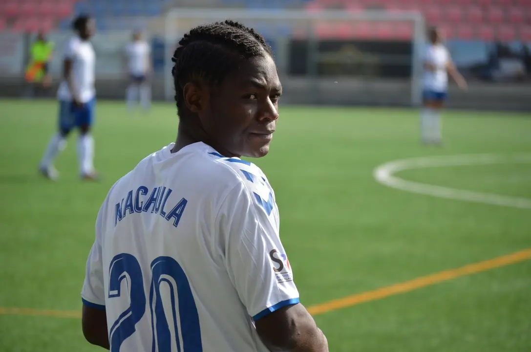 Nachula en una partido del Zaragoza CFF en el Enrique Porta. Foto: Zaragoza CFF
