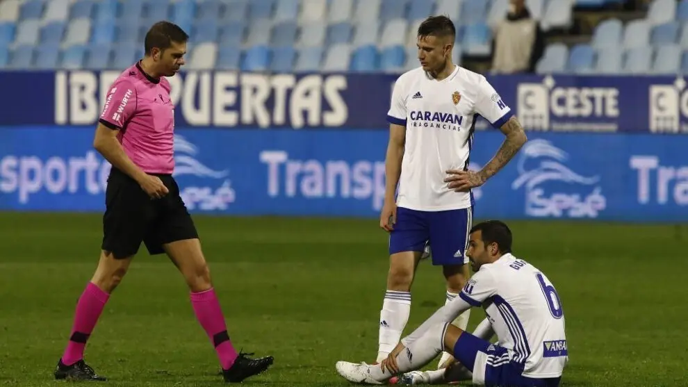 El Real Zaragoza ha encajado 20 goles, seis m&aacute;s de los producidos. Fotograf&iacute;a: Toni Gal&aacute;n
