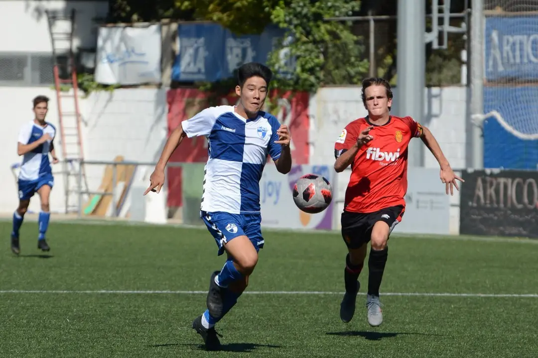Jae-Woo Yang con el Ebro. | Foto: jepsport