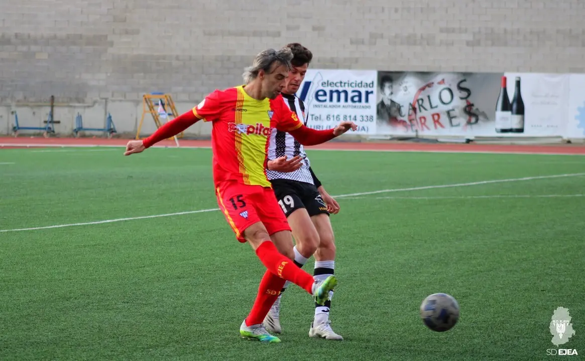 El Ejea pierde ante el Mutilvera por 3 a 1. Foto: SD Ejea