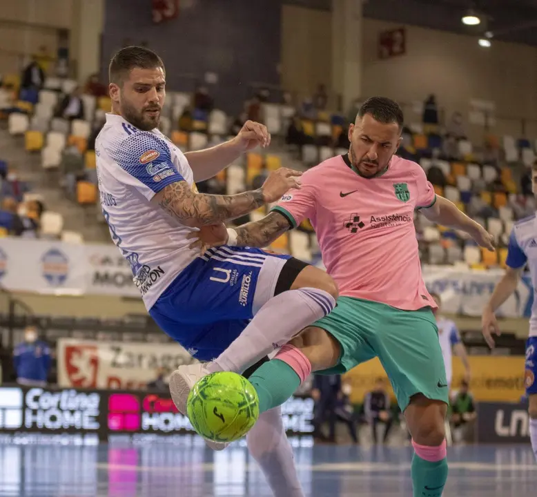 Juanqui, en el duelo ante el Barcelona. Foto: Pedro Luis Serrano