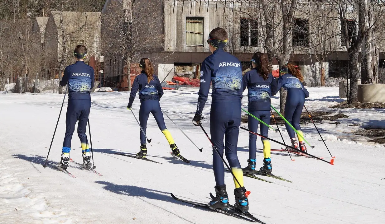 Entrenamiento de los j&oacute;venes aragoneses. | Foto: FADI
