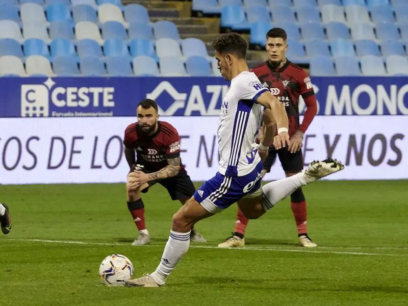 Alex Alegr&iacute;a desde los once metros |&nbsp;Real Zaragoza 