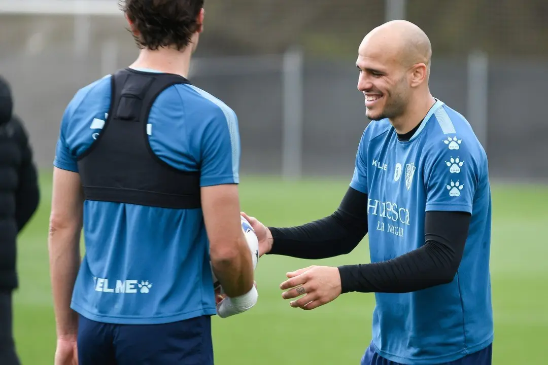 Sandro, feliz en el conjunto azulgrana. | Foto: SD Huesca