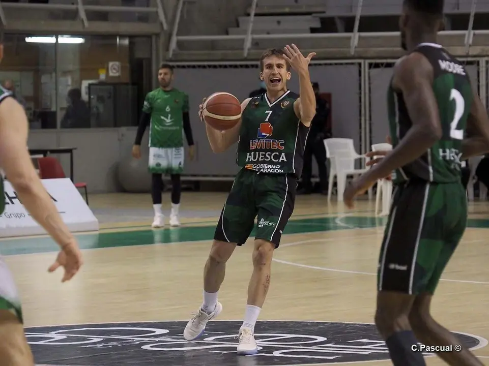 Jorge Lafuente, capit&aacute;n del Pe&ntilde;as, volver&aacute; a ser el l&iacute;der del CB Pe&ntilde;as. Foto: C. Pascual