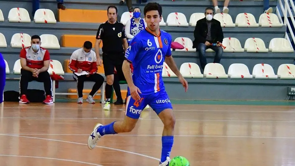 Jorge Tabuenca, en un partido en la Granja. Foto: LNFS