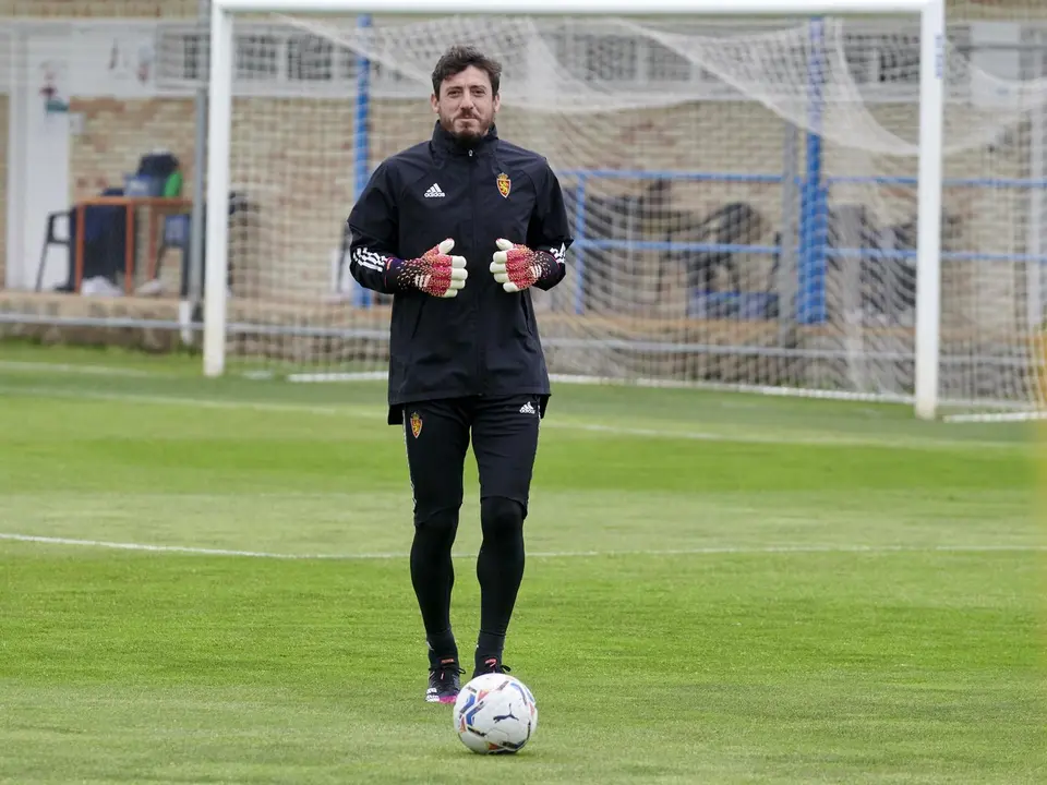 Cristian &Aacute;lvarez en la Ciudad Deportiva. Foto: Real Zaragoza