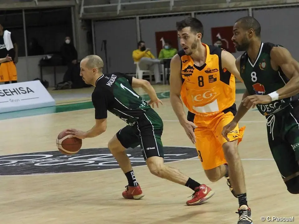 Kimbal Mackenzie, en un partido de esta temporada. Foto: C. Pascual