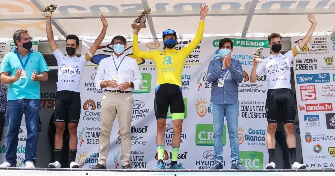 Toby Perry celebrando el triunfo en Alicante. | Foto: La Tova