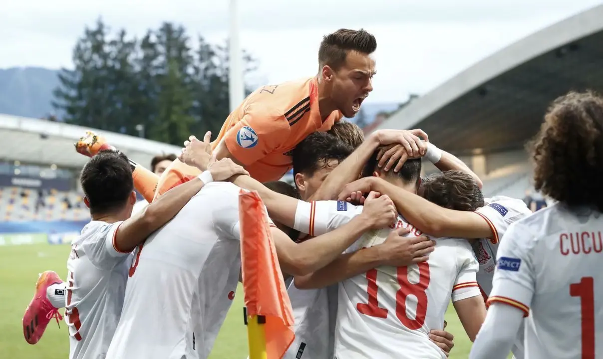 &Aacute;lvaro Fern&aacute;ndez celebra el segundo gol contra Croacia. | Foto: RFEF