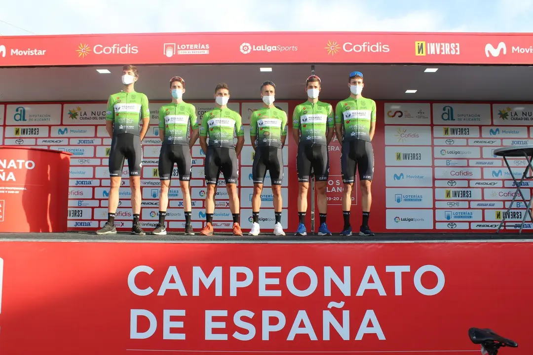 Exitazo de los j&oacute;venes ciclistas altoaragoneses. | Foto: CC Oscense