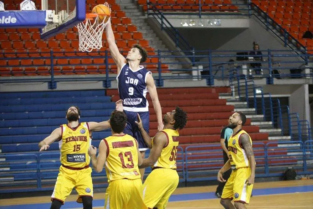 Hans Vanwijn, en un partido con el JDA Dijon. Foto: FIBA