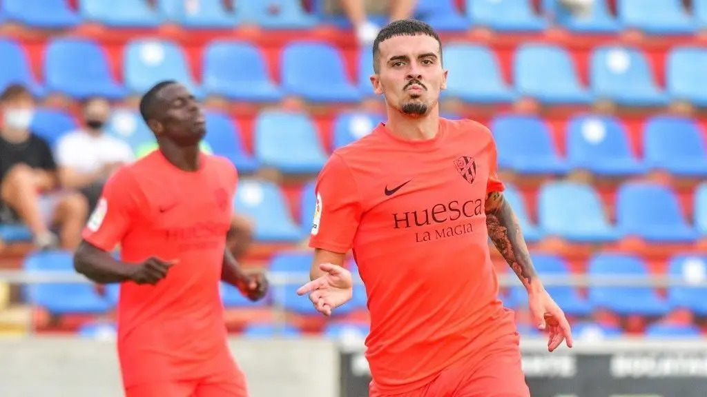 Joaqu&iacute;n Mu&ntilde;oz celebrando el gol. | Foto: SD Huesca