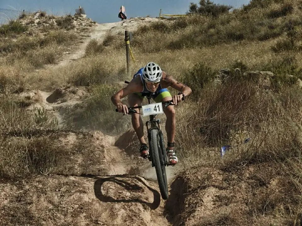El segmento de la BTT en La Estanca fue decisivo para la clasificaci&oacute;n final de los chicos. Foto: Fatri