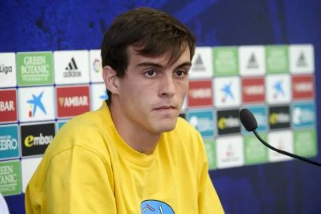 Francho Serrano, este mi&eacute;rcoles en sala de prensa. Foto: Tino Gil / Real Zaragoza