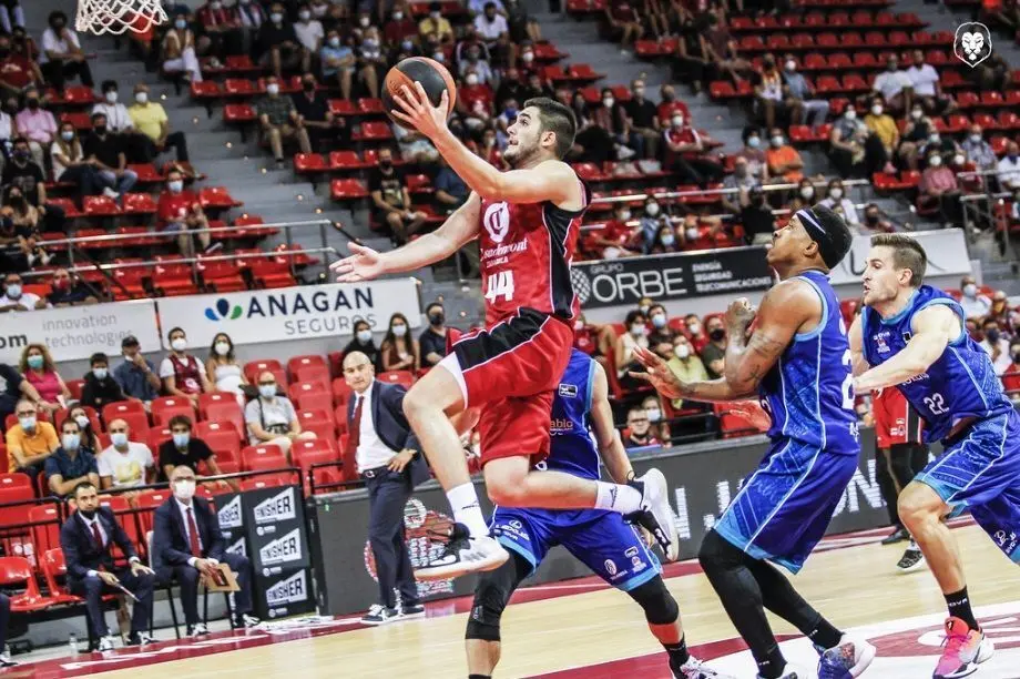 Javi Garc&iacute;a ha sido la nota m&aacute;s positiva de la pretemporada. Foto: Esther Casas/Casademont Zaragoza